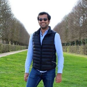 Meet your Posher, Haroon